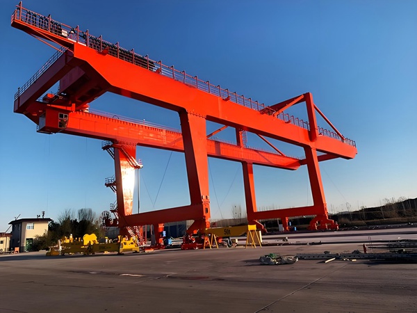 集装箱 龙门吊 (23).jpg